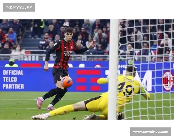 AC米兰2-2萨索洛，劳里恩特替补建功当选最佳